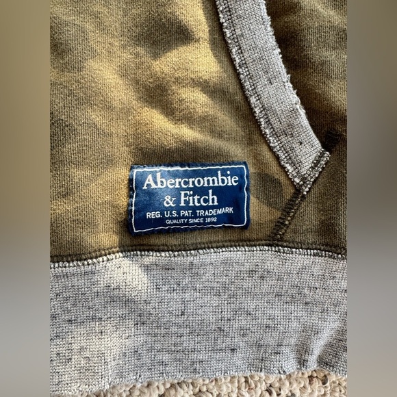 Abercrombie and Fitch Mens Camo Sweatshirt Sz S Small Pullover Hoodie EUC - Picture 2 of 5